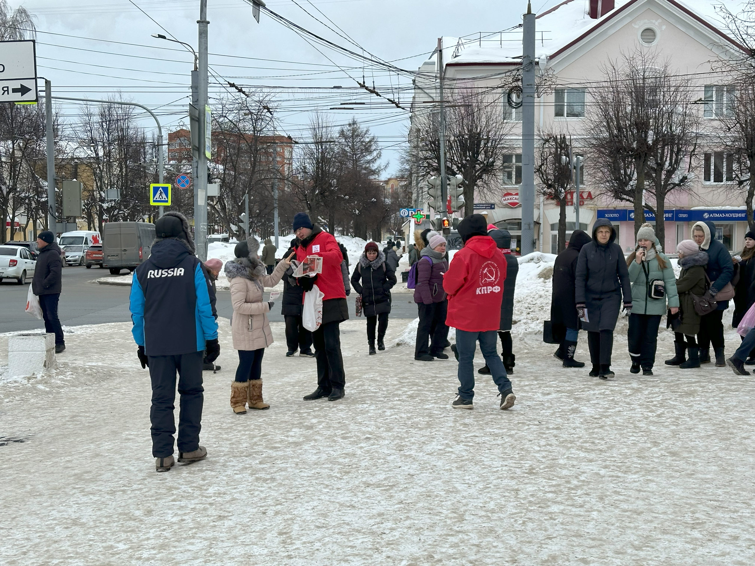 Праздничный автопробег в городе Йошкар-Оле | 23.02.2024 | Йошкар-Ола -  БезФормата